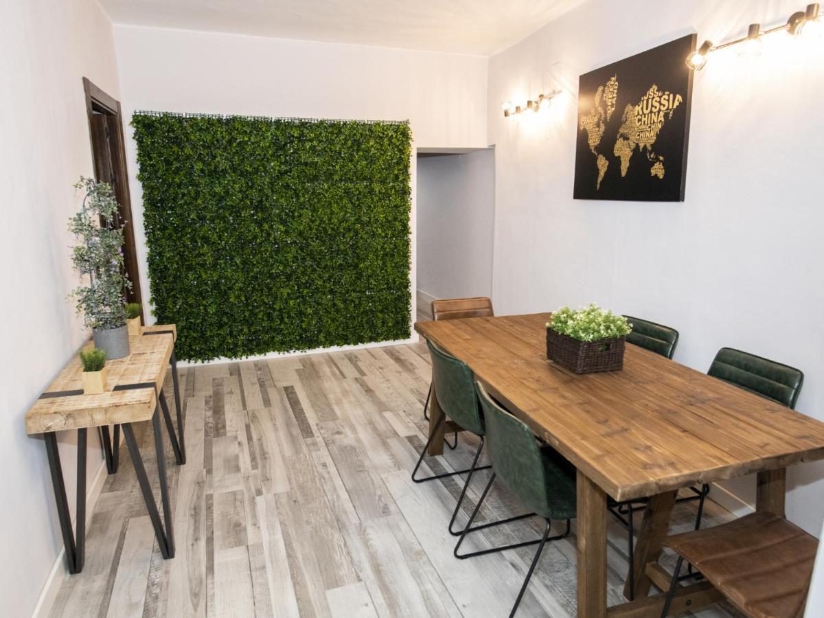 Elegante Apartamento Para 5 En El Centro De Caceres Con Wifi Zewnętrze zdjęcie