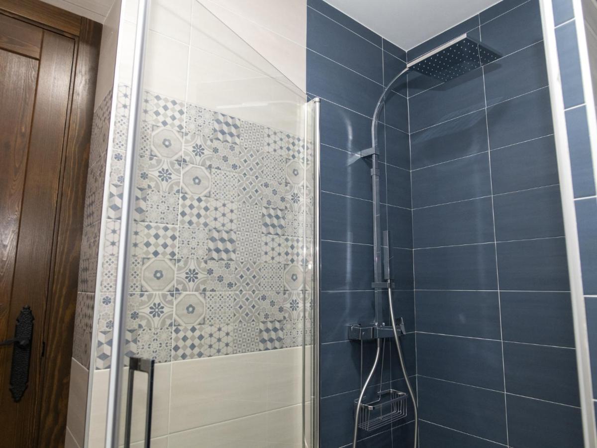 Elegante Apartamento Para 5 En El Centro De Caceres Con Wifi Zewnętrze zdjęcie