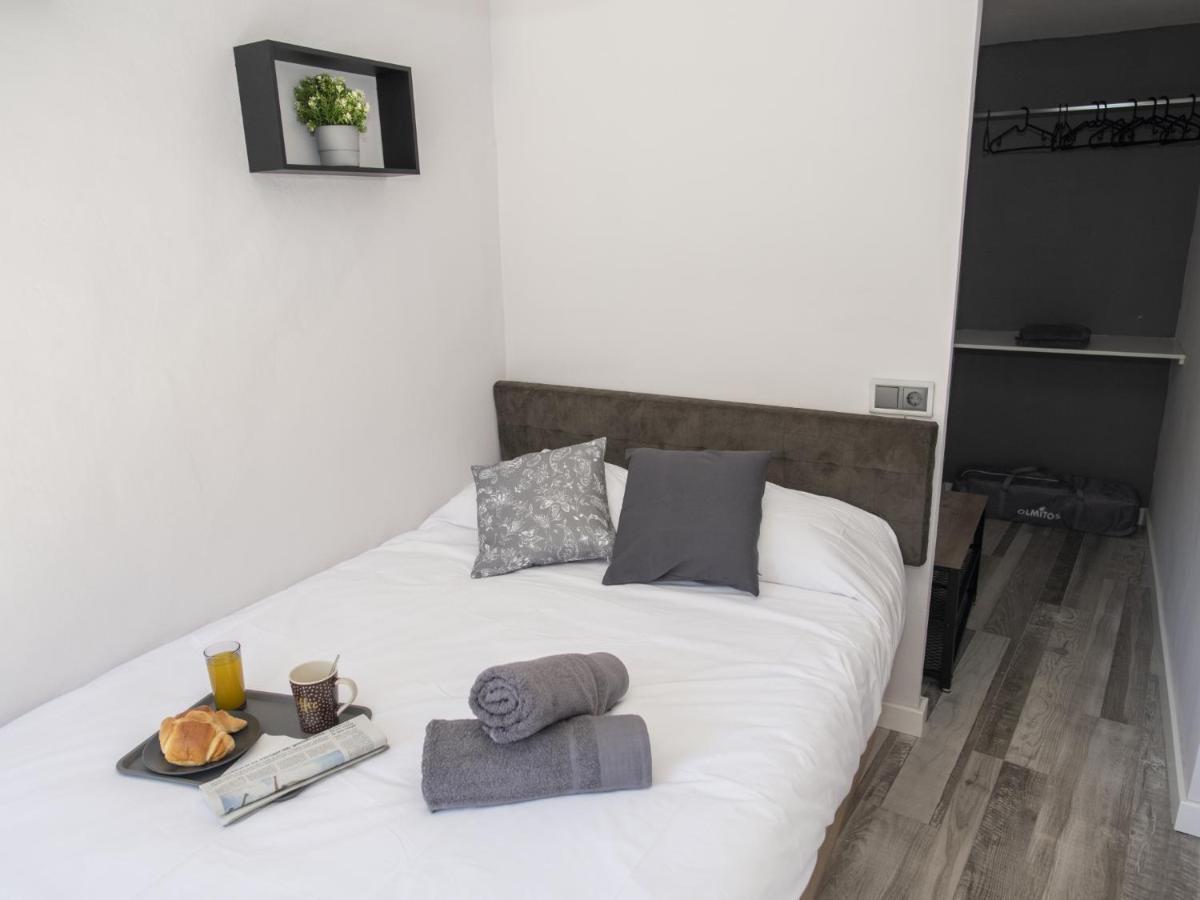 Elegante Apartamento Para 5 En El Centro De Caceres Con Wifi Zewnętrze zdjęcie