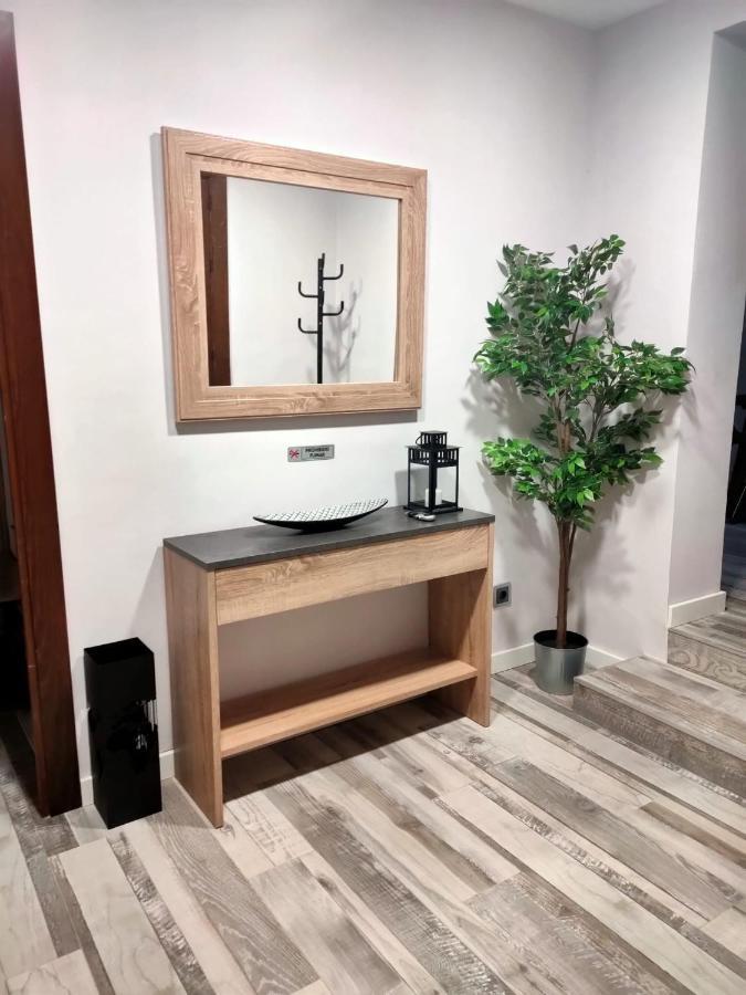 Elegante Apartamento Para 5 En El Centro De Caceres Con Wifi Zewnętrze zdjęcie