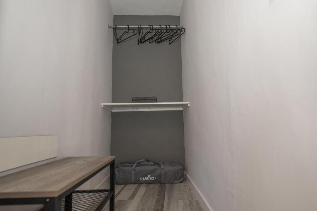 Elegante Apartamento Para 5 En El Centro De Caceres Con Wifi Zewnętrze zdjęcie