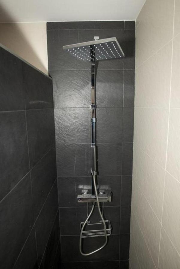 Elegante Apartamento Para 5 En El Centro De Caceres Con Wifi Zewnętrze zdjęcie